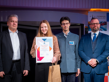 Szem&eacute;lyes c&eacute;lom, hogy min&eacute;l t&ouml;bb hallgat&oacute;, oktat&oacute; &eacute;s egyetemi munkat&aacute;rs szerezzen nemzetk&ouml;zi tapasztalatot